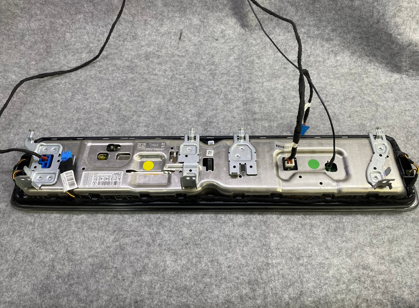 Mercedes Benz W213 E-Class Digital Instrument and Media Display Unit